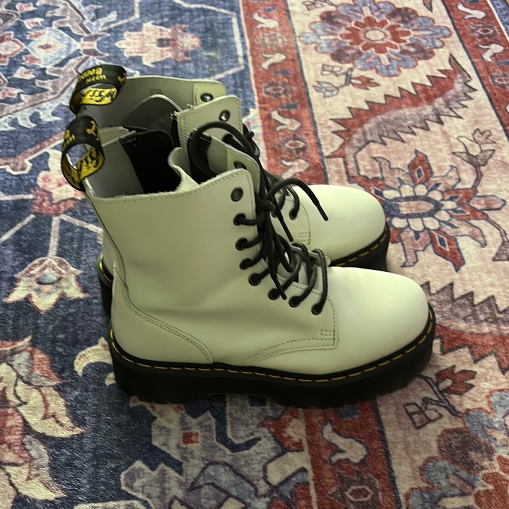 White Leather women’s Jadon  Dr. Martens size 9